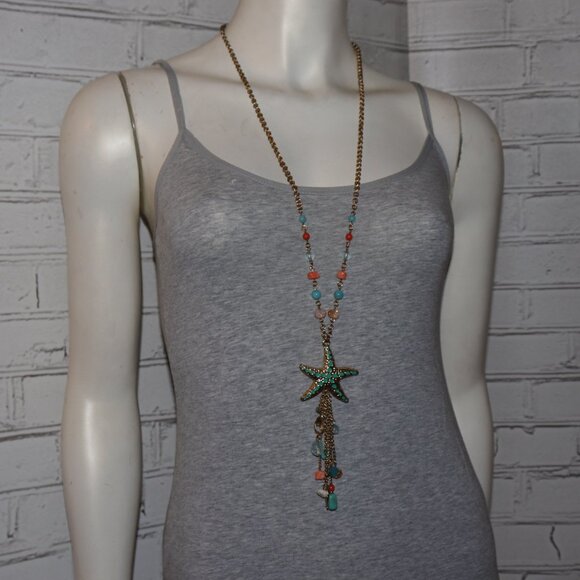 🌊 Gold & Turquoise Starfish Necklace · 34" - Picture 3 of 4